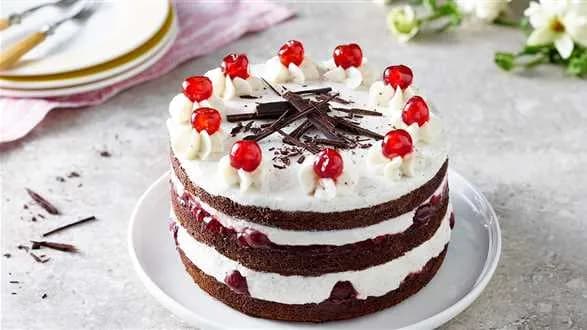 Bezglutenowy tort „Czarny Las”