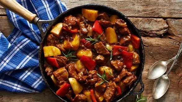 Gulasz wieprzowy z łopatki