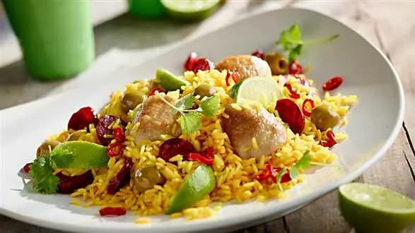 Prosta paella z kurczakiem