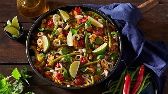 Paella z owocami morza