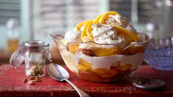 Egzotyczny trifle z curry