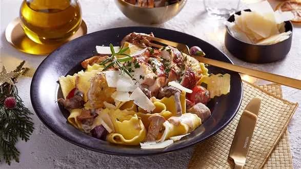 Truflowe pappardelle z filetem z kurczaka